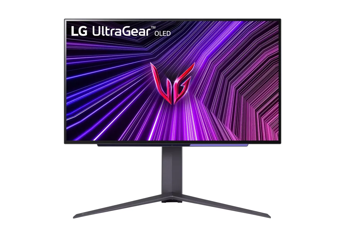 LG UltraGear 27GS95QE monitor